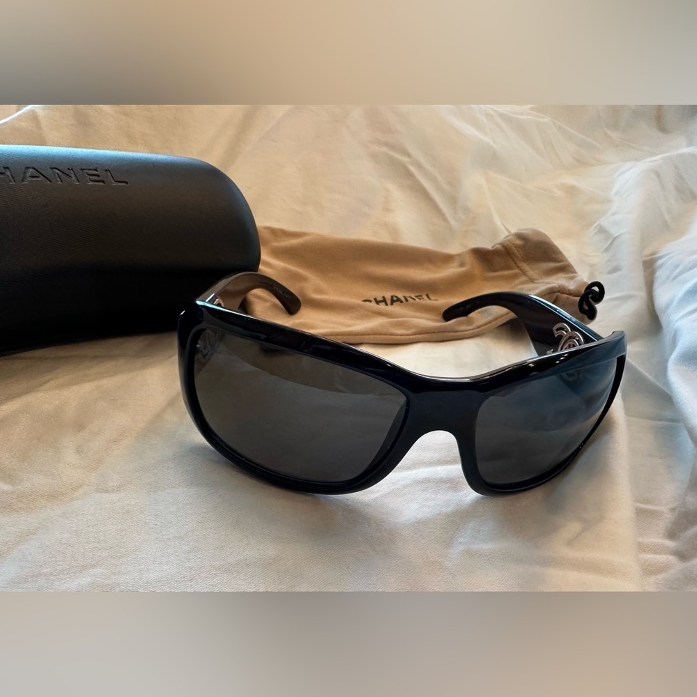 Authentic Vintage Chanel black & silver sunglasses
